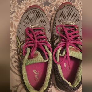 ASICS Women's Athletic Shoes - Gray, Pink, and Green 8M
